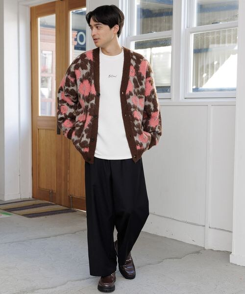 LAKOLE(ラコレ)の「TRワイドイージーパンツ(パンツ・チャコール18/ブラック19/グリーン70・S/M/L)」の5枚目の写真