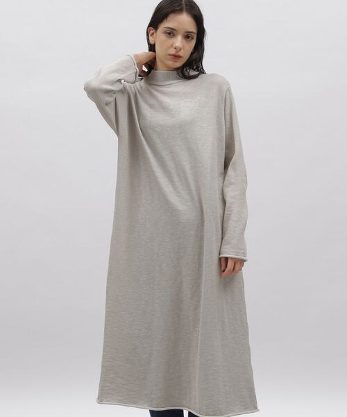 LAKOLE（ラコレ）の「モックネックスラブニットワンピース