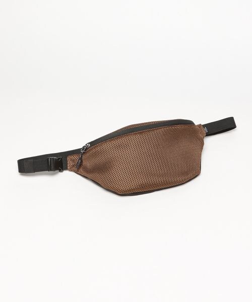 LAKOLE(ラコレ)の「メッシュボディバッグ/アウトレット価格(その他・メンズ・シルバー(01)/ブラック(19)/ブラウン(50)・F)」の9枚目の写真