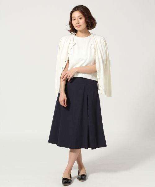 LEPSIM（レプシィム）の「タッククロプドタケプルオーバーＳＳ（トップス・レディース・オフ05/ブラック09/グレー（カタゾメ）15/ダークネイビー89・FREE SIZE）」の5枚目の写真