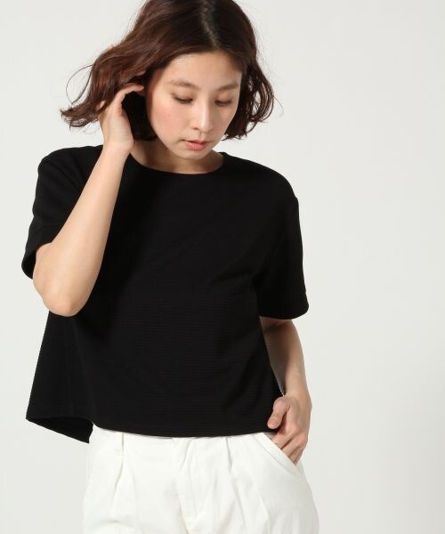 LEPSIM（レプシィム）の「タッククロプドタケプルオーバーＳＳ（トップス・レディース・オフ05/ブラック09/グレー（カタゾメ）15/ダークネイビー89・FREE SIZE）」の2枚目の写真