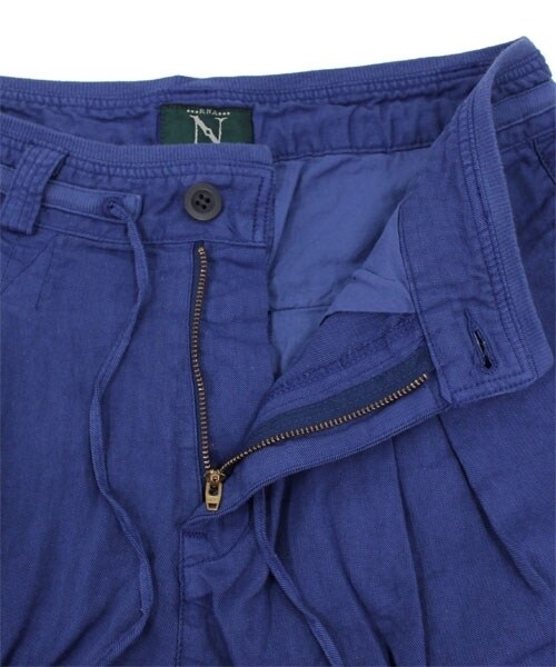 RNA-N（アールエヌエーエヌ）の「フロスターツイルタックリブパンツ（パンツ・レディース・ブラック/ブルー/カーキ・S/M）」の10枚目の写真