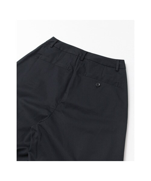 URBAN RESEARCH DOORS（アーバンリサーチドアーズ）の「コットンタックワイドパンツ（パンツ・レディース・BEIGE/NAVY・36/38）」の13枚目の写真