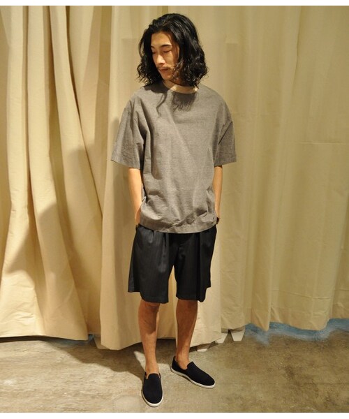 ADAM ET ROPE'（アダムエロペ）の「【先行予約】ペーパープレス BIG Tシャツ（Ｔシャツ/カットソー・メンズ・グレー/ホワイト・M/L）」の15枚目の写真