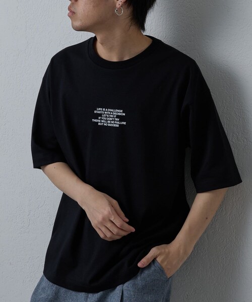 COLONY 2139（コロニートゥーワンスリーナイン）の「2139T(メッセージ）（Tシャツ/カットソー・メンズ・ホワイト/ブラック・M/L）」の2枚目の写真