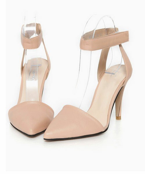 DHOLIC（ディーホリック）の「ポインテッドトゥストラップシューズ（パンプス・レディース・ブラック/ヌードベージュ・230/235/240/245/250）」の2枚目の写真