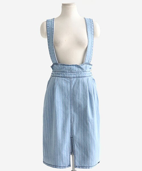 DHOLIC（ディーホリック）の「ストライプデニムサスペンダースカート（デニムスカート・レディース・ディープブルーデニム/ライトブルーデニム・FREE）」の2枚目の写真