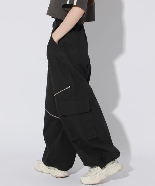 PAGEBOY（ページボーイ）の「Anui/アシメZIPパラシュートパンツ