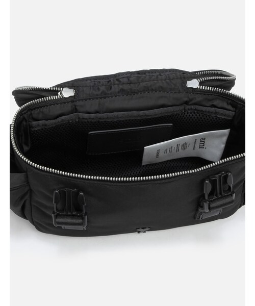 ami（アミ）の「Ami De Coeur Messenger Bag（その他・メンズ・Black）」の5枚目の写真
