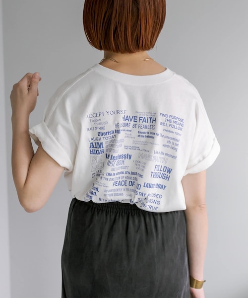 PUAL CE CIN(ピュアルセシン)の「2WAYマルチロゴプリントT(Tシャツ/カットソー・レディース・オフホワイト/イエロー/グレー・FREE)」の1枚目の写真