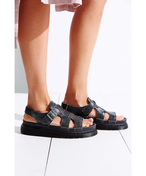 Dr. Martens(ドクターマーチン)の「Dr. Martens Asha Leather Sandal(サンダル・レディース・WHITE/BLACK・8/6/7/9/10)」の4枚目の写真