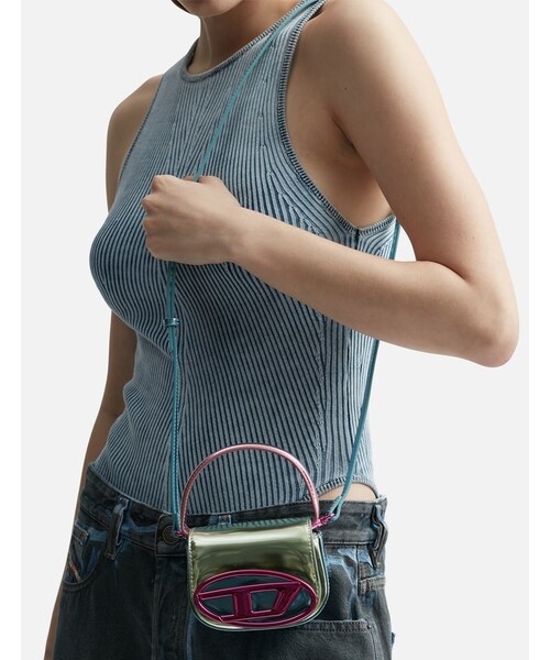 DIESEL(ディーゼル)の「1DR XS BAG(その他・レディース・Color-blocked in electric hues/Green/ Pink)」の6枚目の写真