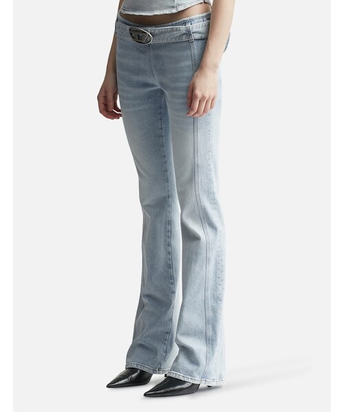DIESEL(ディーゼル)の「Bootcut And Flare Jeans D-Ebbybelt 0jgaa(その他・レディース・Light Blue・26/27/28/30)」の2枚目の写真