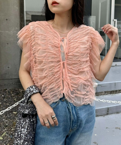 CIAOPANIC TYPY（チャオパニックティピー）の「2WAYシャーリングチュールベスト（ジャケット/アウター・レディース・オフホワイト/サックスブルー/ピンク/グレー/ブラック・ONE）」の5枚目の写真