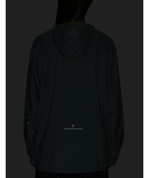 On（オン）の「On x POST ARCHIVE FACTION Running Jacket PAF
