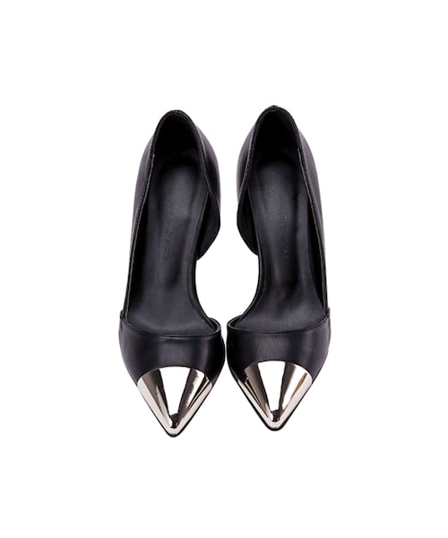 gracegift（グレースギフト）の「韓國金屬尖頭內鏤空高跟鞋（シューズ・レディース・黑/白/杏・36/37/38/39/40）」の14枚目の写真