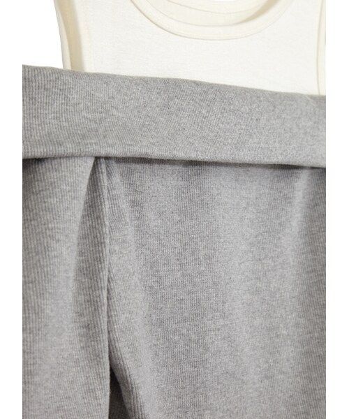 gracegift（グレースギフト）の「好感女孩露肩針織兩件式上衣（トップス・レディース・白/灰/杏・F）」の4枚目の写真