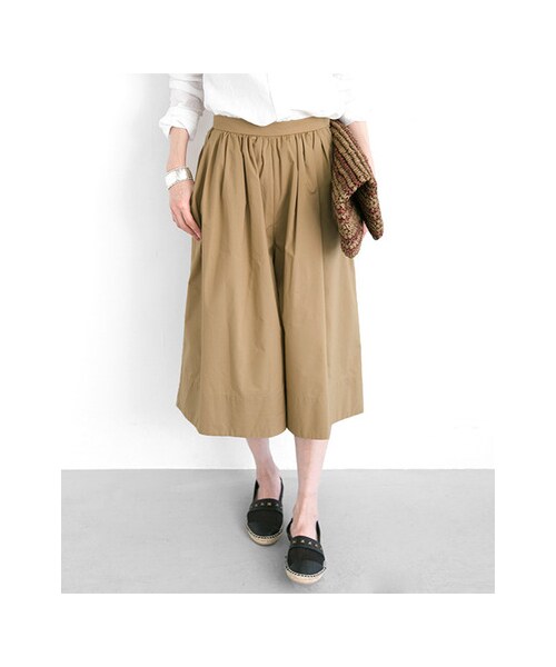 URBAN RESEARCH（アーバンリサーチ）の「T/Cワイドキュロットパンツ（パンツ・レディース・BEIGE/NAVY・FREE）」の5枚目の写真