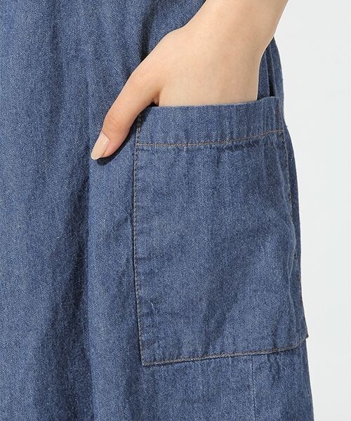 LOWRYS FARM(ローリーズファーム)の「★WEB先行予約アイテム★サイドポケットデニムガウチョ(パンツ・レディース・ブルー85/ネイビー88・F)」の6枚目の写真
