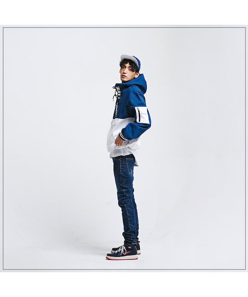ROMANTIC CROWN（ロマンティッククラウン）の「GOOD LIFE ANORAK_BLUE（その他・メンズ・기타）」の3枚目の写真