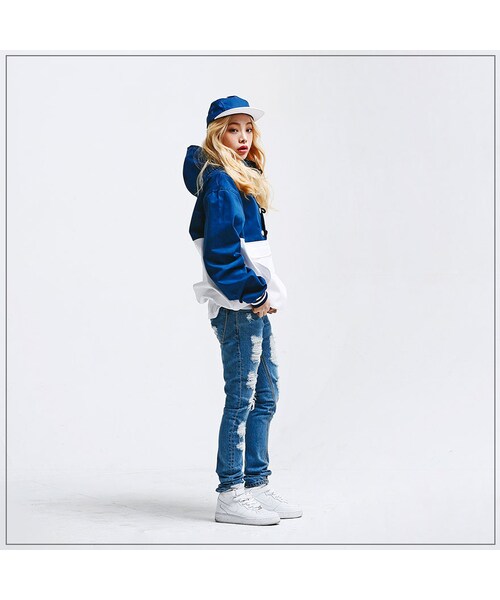 ROMANTIC CROWN（ロマンティッククラウン）の「GOOD LIFE ANORAK_BLUE（その他・メンズ・기타）」の2枚目の写真