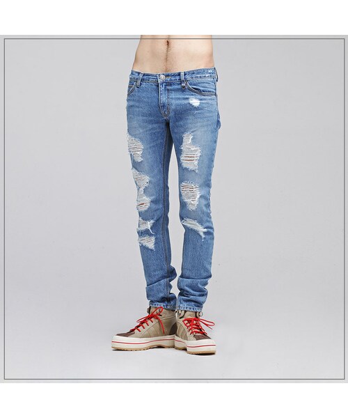 ROMANTIC CROWN（ロマンティッククラウン）の「SUNDAY DESTROYED JEANS_SKYBLUE（その他・メンズ・기타）」の4枚目の写真