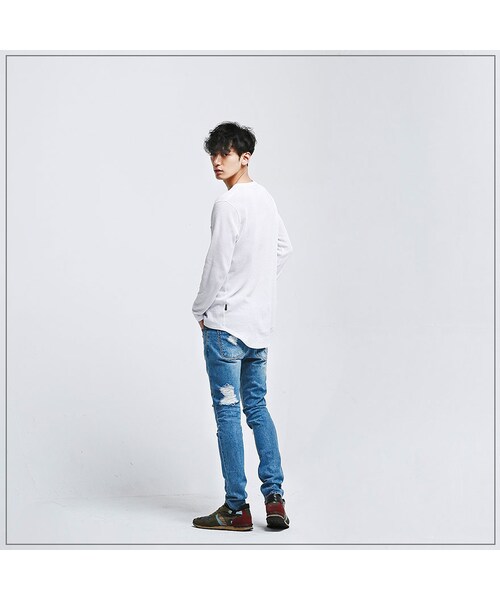 ROMANTIC CROWN（ロマンティッククラウン）の「SUNDAY DESTROYED JEANS_SKYBLUE（その他・メンズ・기타）」の3枚目の写真