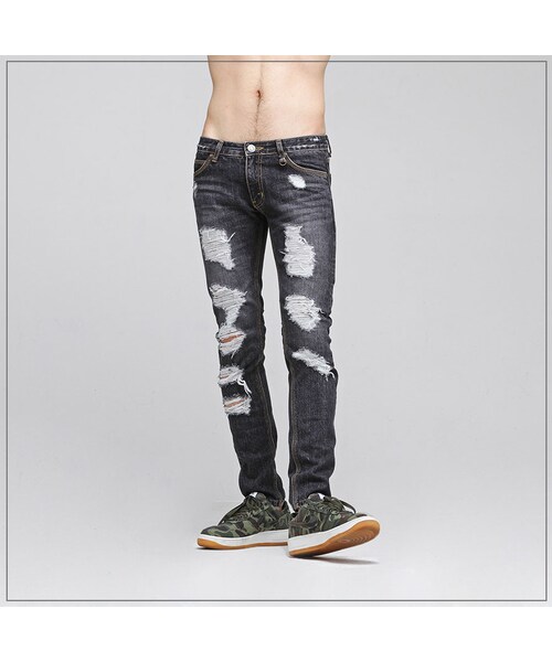ROMANTIC CROWN(ロマンティッククラウン)の「SUNDAY DESTROYED JEANS_BLACK(その他・メンズ・기타)」の4枚目の写真