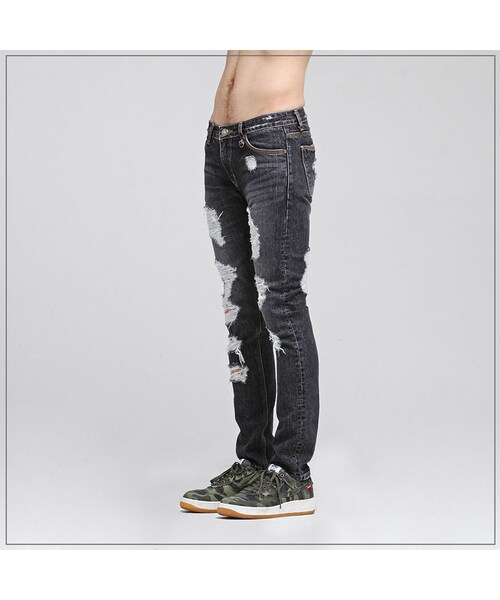ROMANTIC CROWN(ロマンティッククラウン)の「SUNDAY DESTROYED JEANS_BLACK(その他・メンズ・기타)」の5枚目の写真