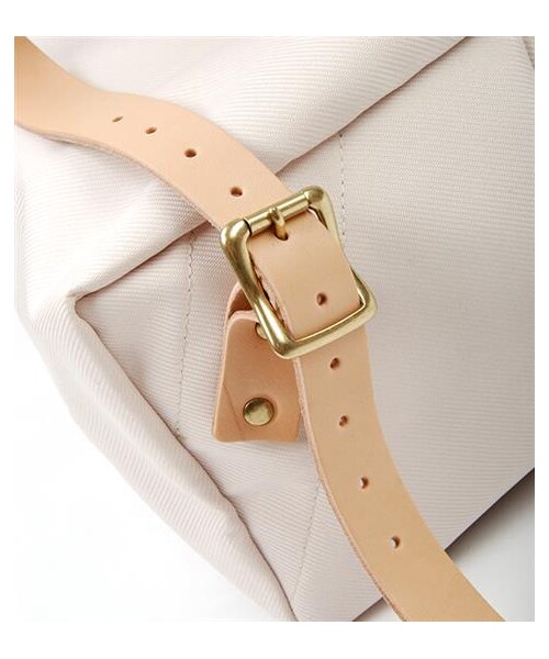 nanamica(ナナミカ)の「Cordura機能面料後背包(その他・メンズ・卡其*黃/白*深藍/深藍*藍・UN)」の12枚目の写真