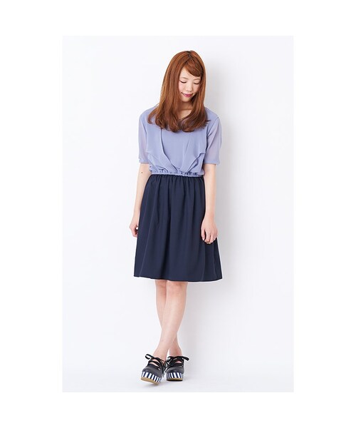 haco!(ハコ)の「pilvee リボンとストライプのウェッジヒールパンプス:チャコール(パンプス・レディース・Various・1 /2 /3 /4 /5 /6 /7 )」の2枚目の写真
