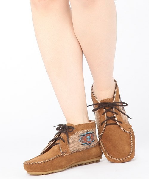 Minnetonka(ミネトンカ)の「【MINNETONKA】エルパソ アンクルブーツ (823400)(ブーツ・レディース・ブラック/ブラウン/ベージュ・35/36/37/38)」の5枚目の写真