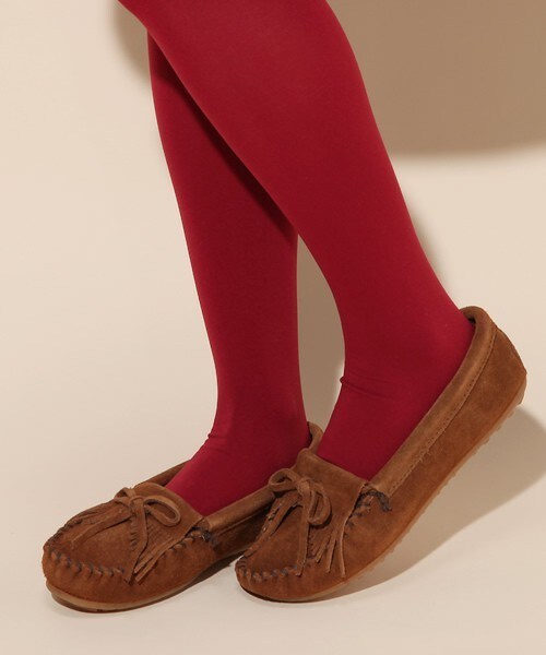 Minnetonka（ミネトンカ）の「【MINNETONKA】キルティースエードモカ　（821600）（モカシン/デッキシューズ・レディース・ブラック/ブラウン/ダークブラウン/ベージュ/ブルー/ネイビー/ライトブルー/パープル/イエロー/ワイン/ブルー系その他/ラベンダー/ライトグレー/ブラウン系その他/グリーン/カーキ/ボルドー・35/36/37/38）」の4枚目の写真