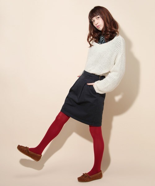 Minnetonka（ミネトンカ）の「【MINNETONKA】キルティースエードモカ　（821600）（モカシン/デッキシューズ・レディース・ブラック/ブラウン/ダークブラウン/ベージュ/ブルー/ネイビー/ライトブルー/パープル/イエロー/ワイン/ブルー系その他/ラベンダー/ライトグレー/ブラウン系その他/グリーン/カーキ/ボルドー・35/36/37/38）」の22枚目の写真