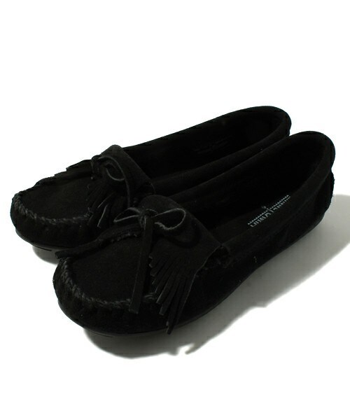 Minnetonka（ミネトンカ）の「【MINNETONKA】キルティースエードモカ　（821600）（モカシン/デッキシューズ・レディース・ブラック/ブラウン/ダークブラウン/ベージュ/ブルー/ネイビー/ライトブルー/パープル/イエロー/ワイン/ブルー系その他/ラベンダー/ライトグレー/ブラウン系その他/グリーン/カーキ/ボルドー・35/36/37/38）」の18枚目の写真