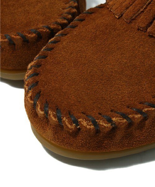 Minnetonka（ミネトンカ）の「【MINNETONKA】フリンジモカ （821605