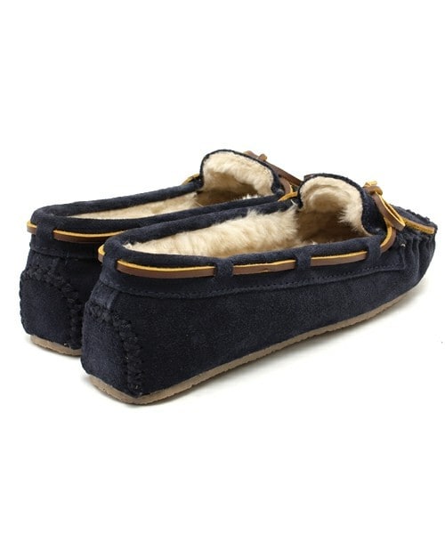 Minnetonka(ミネトンカ)の「【MINNETONKA】CALLY SLIPPER (841637)(モカシン/デッキシューズ・レディース・ベージュ/ネイビー・35/36/37/38)」の5枚目の写真