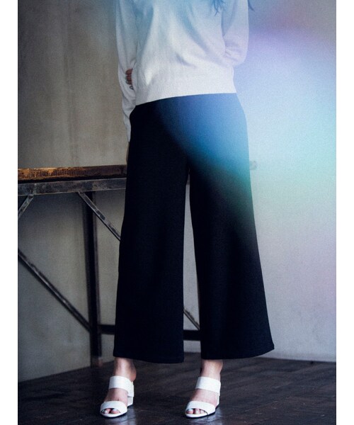 EMODA（エモダ）の「CHOOSE CHIC PAIR パンツ（パンツ・レディース・ホワイト/グレー/ブラック/ベージュ）」の7枚目の写真