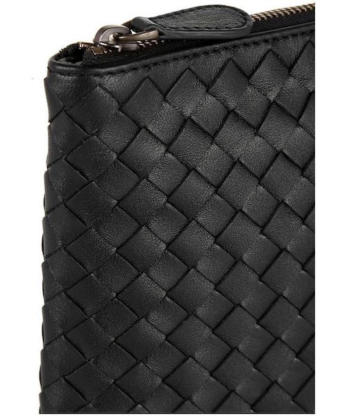 BOTTEGA VENETA（ボッテガヴェネタ）の「Bottega Veneta Intrecciato leather pouch（クラッチバッグ・レディース・Black）」の2枚目の写真