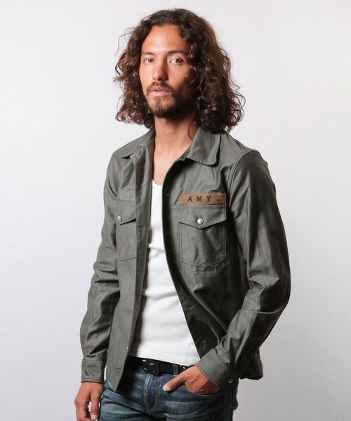 SABLE CLUTCH（セーブルクラッチ）の「コンチョボタンミリタリーシャツジャケット（シャツ/ブラウス・メンズ・カーキ・SMALL/MEDIUM/LARGE/X-LARGE）」の3枚目の写真