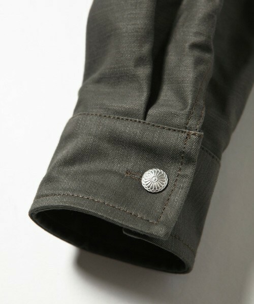 SABLE CLUTCH（セーブルクラッチ）の「コンチョボタンミリタリーシャツジャケット（シャツ/ブラウス・メンズ・カーキ・SMALL/MEDIUM/LARGE/X-LARGE）」の9枚目の写真