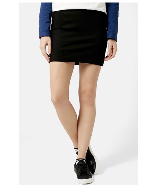 TOPSHOP（トップショップ）の「Topshop 'Magic' Ponte Miniskirt（スカート・レディース・Black・Regular 2 (0 US)/Regular 10 (10-12 US)/Regular 12 (14 US)/Regular 4 (0-2 US)/Regular 6 (2-4 US)/Regular 8 (6-8 US)）」の2枚目の写真
