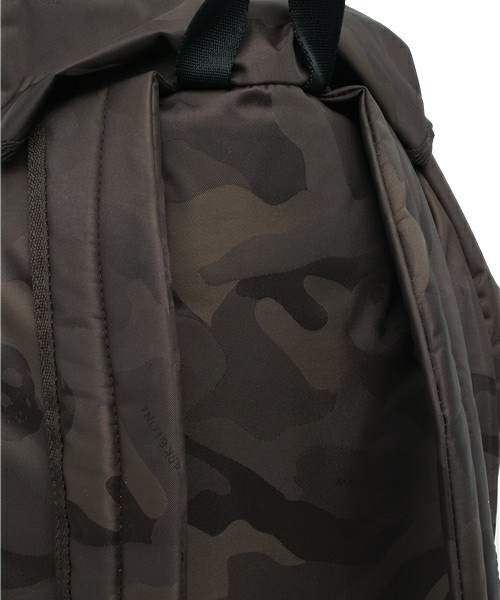 MARK&LONA カモフラージュ バックパック MARK & LONA（マークアンドロナ）の「Co Camo Day Pack（バック