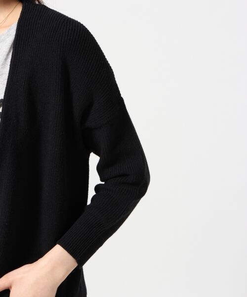 LOWRYS FARM(ローリーズファーム)の「9Gロングカーディガン(トップス・レディース・オフ05/ブラック09/グレー15・M/L)」の9枚目の写真