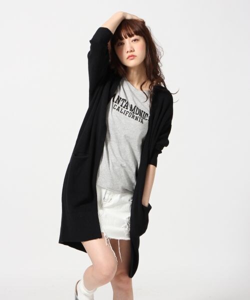 LOWRYS FARM(ローリーズファーム)の「9Gロングカーディガン(トップス・レディース・オフ05/ブラック09/グレー15・M/L)」の2枚目の写真