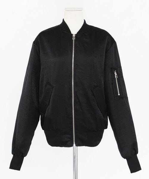 DHOLIC（ディーホリック）の「グロッシーカラーブルゾン（ブルゾン・レディース・アイボリー/ネイビー/グレー/ブラック・FREE）」の2枚目の写真