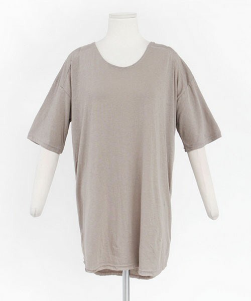 DHOLIC（ディーホリック）の「ラウンドネックルーズフィットTシャツ（Tシャツ/カットソー・レディース・ホワイト/マスタード/ブラックグレー/グレーベージュ/ブラック・FREE）」の4枚目の写真