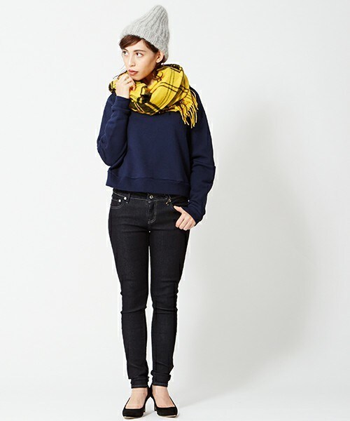 Traditional Weatherwear(トラディショナルウェザーウェア)の「Traditional Weatherwear 大判チェックブランケットマフラー(ストール/ショール・レディース・ブラック系その他/グリーン/ブルー系その他/レッド/レッド系その他/その他/イエロー/その他2・FREE)」の11枚目の写真