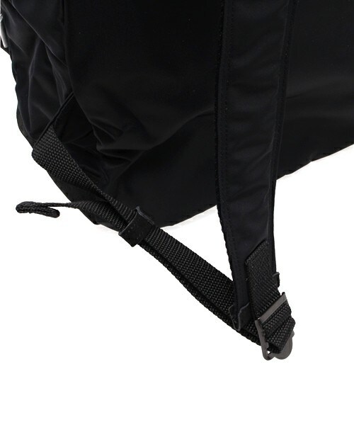 REN（レン）の「REN　ナイロンバッグパック M（バックパック/リュック・メンズ・ブラック・FREE）」の6枚目の写真
