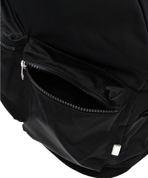 REN（レン）の「REN　ナイロンバッグパック M（バックパック/リュック・メンズ・ブラック・FREE）」の7枚目の写真